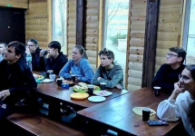 Встреча молодежного клуба при храме Димитрия Донского в Раеве